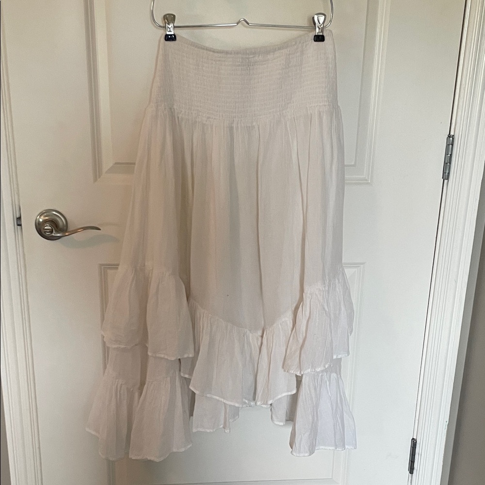 American Eagle Outfitters Cream High Low Skirt